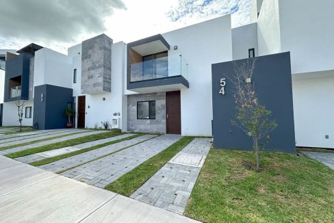Casas Amuebladas en renta en Zibatá Querétaro